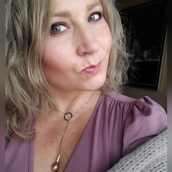 Meet your Posher, Kim - Picture 9 of 11